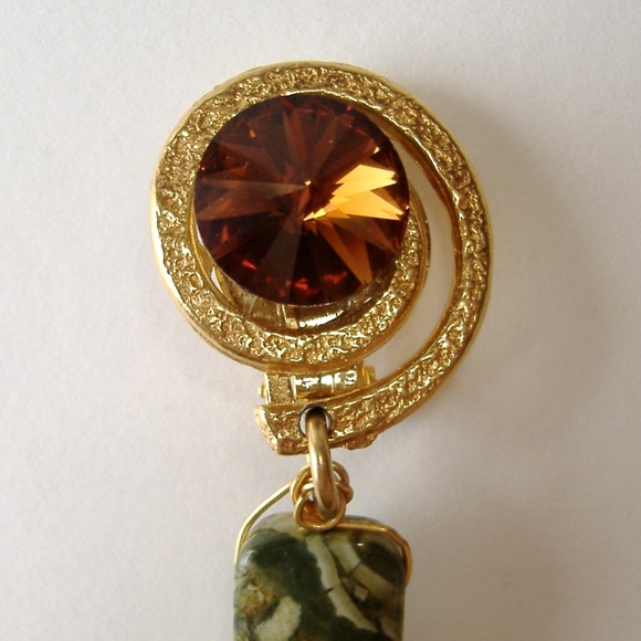 Chunky Amber Green Earrings Swarovski Crystal Gemstones Handmade Clip On New - Picture 5 of 7